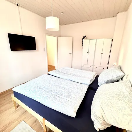 Apartment In Mit Garten *